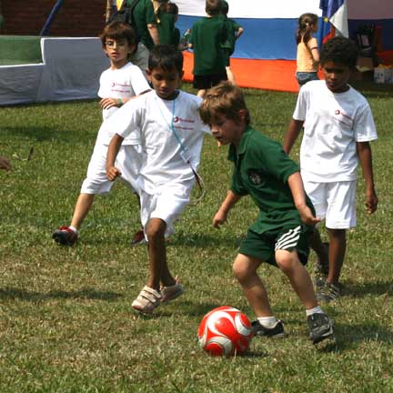 Pruitt debating whether to pass or not.