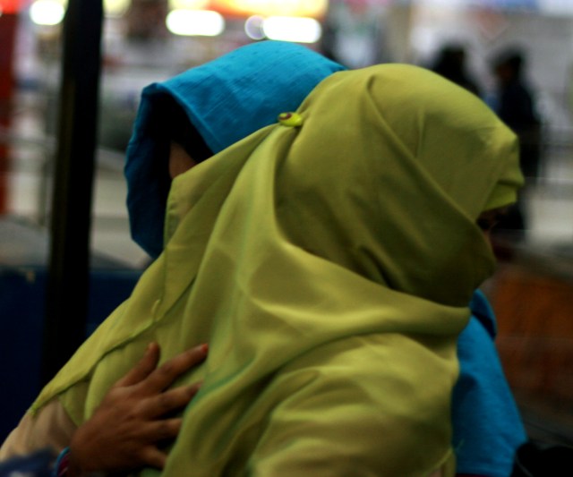 Friends meeting at Airport