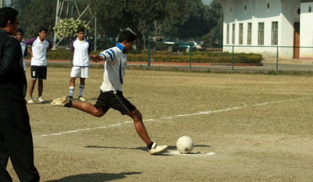 A shoot-out kick about to happen!