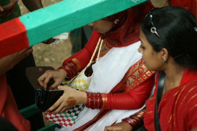Diggin' for Taka in Dhaka