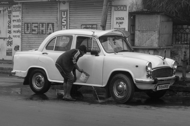marlandphotos-blog-India-Tripura, Agartala-Street-Photography-car