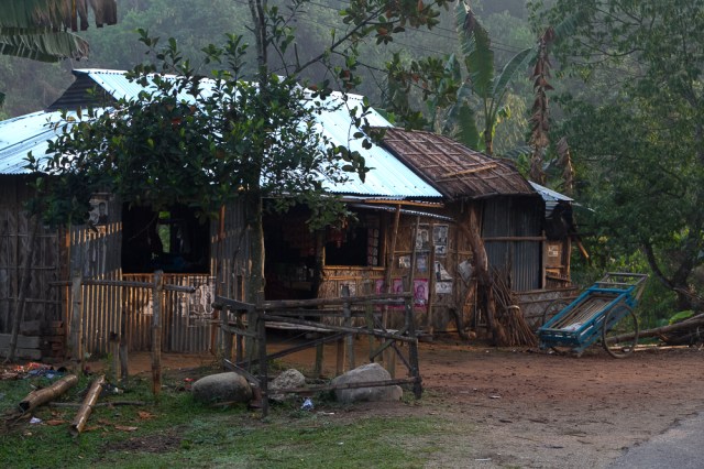 marlandphotos-blog-photography-lawacharanationalforest-bangladeshSriMongol