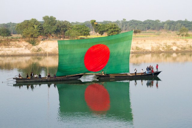 marlandphotos-blog-photography-holiday-BanglaFlag